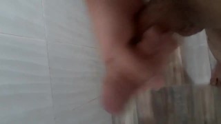 Me masturbo en casa de mi suegra 