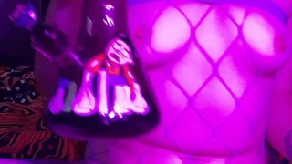 Fishnet Bong Hit