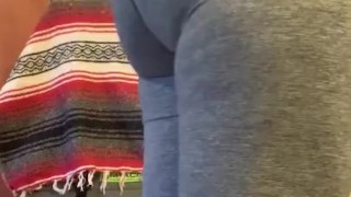 Trying out grey leggings