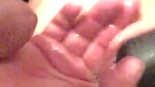 She loves dick making her pussy squirt