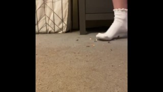 Nike sneaker and socks crush giantess Kristine 