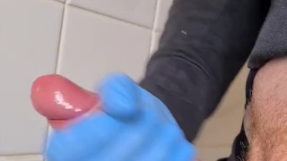 Oiled up hand job 