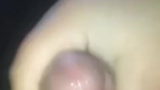 18 y/o cums on himself *MUST SEE*