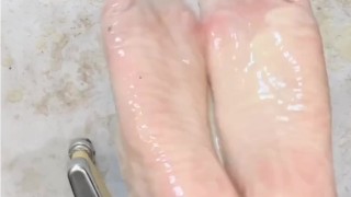 slime gunge thing?