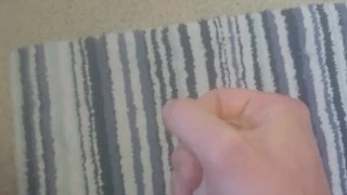Hubby having a crafty quick wank cumshot
