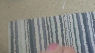 Hubby having a crafty quick wank cumshot