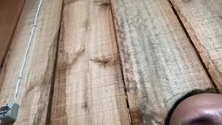 Nao tinha onde gozar entao gozei em um pote!