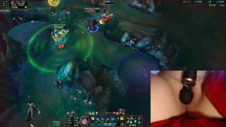 How do I perform playing my main with a vibrator distracting me? League of Legends #8 Luna