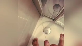 Hot pissing in the shower, full bladder
