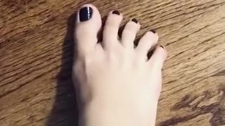 Undressing the foot 