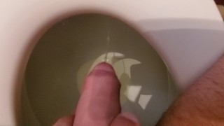 Perfect Daddy pissing