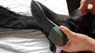 Cum on highboots