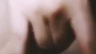 MEXICANA CALIENTE SE MASTURBA HASTA VENIRSE