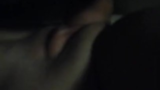 Une bonne baise en 3 minutes avec mouille et sperme externe