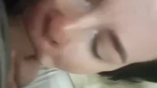 УЧИТЕЛЬНИЦА ПРИГЛАСИЛА ПАРНЯ ИСПРАВЛЯТЬ ОЦЕНКИ