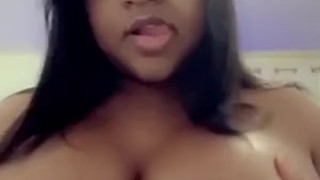 AMATEUR EBONY BRAZILIAN Rubbing oil on my Big Boobs!! ONLYFANS LEAKED