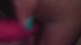 Amateur Bisexual GoodHeadBecky cums in hotel room