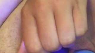 I masturbate with 2 vibrators 