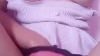 asian teen in pink rubbing pussy in panties