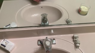 Young Thick Cock Pissing In The Sink