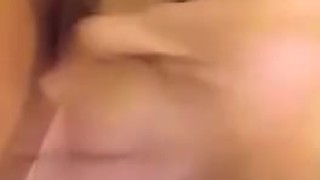 Rico pene sacando leche