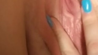 Playing with my Juicy Pussy