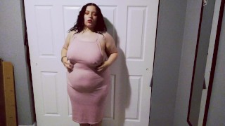 Hot bbw tries on clothes