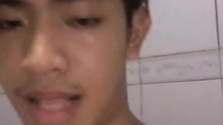 MASTURBATING and CUMMING BEFORE TAKING A SHOWER