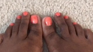 Ebony Toes