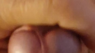 Mein Schwanz aus der Nähe gesehen, spritzt lecker