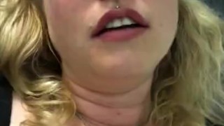 Blonde slut cums on her vibrator