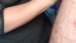 MILF GIVES BEST HANDJOB WITH TIT CUMSHOT