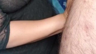 MILF GIVES BEST HANDJOB WITH TIT CUMSHOT