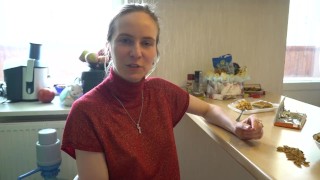ТРАХАТЬСЯ ХОЧЕТСЯ ШО ПИЗДЕЦ: В ПЕРЕРЫВЕ МЕЖДУ СЪЕМКАМИ