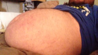 belly rubbin