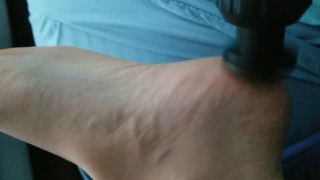 FOOT MASSAGE