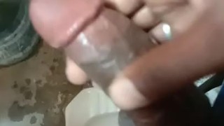 Horny as hell in site so hurried to restroom 