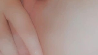 Fuck a lunch break, id rather play with my pussy 