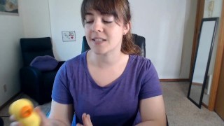 Tracy's Dog Mr. Ducky Clitoral Sucker Review