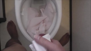 オナニー　トイレ