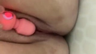 Dirty slut plays with herself in shower 