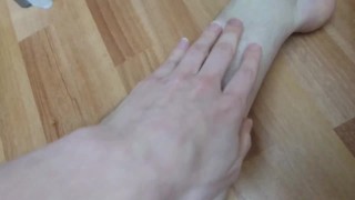 ЦЕЛУЙ НОГИ, СУКА: ФЕТИШ ВОЛОСАТЫХ НОЖЕК ГОСПОЖИ И УНИЖЕНИЕ АНАЛЬНОЙ СУЧКИ (ВИДЕО НА ЗАКАЗ, RU)