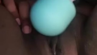 Toying this fat pussy before work