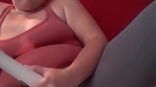 Iam squirting in my legging just for you daddy, so horny squirt in my pants 