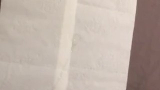 Fifth time jerking off after being away from bf for too long