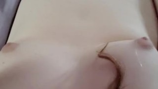 Trans MILF Jessabelle Cox plays with her girlfriend's wand