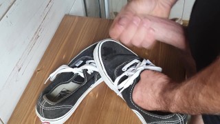 Cum on Vans