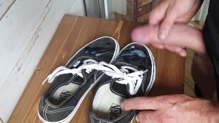 Cum on Vans
