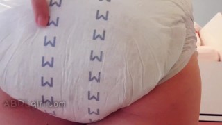 Emma ABDL - funny diaper video with diaper sounds