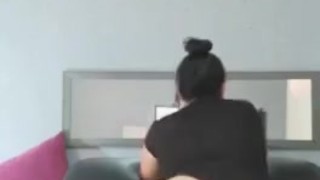 reto a mi cuñada a bailarme y me hace video caliente REAL